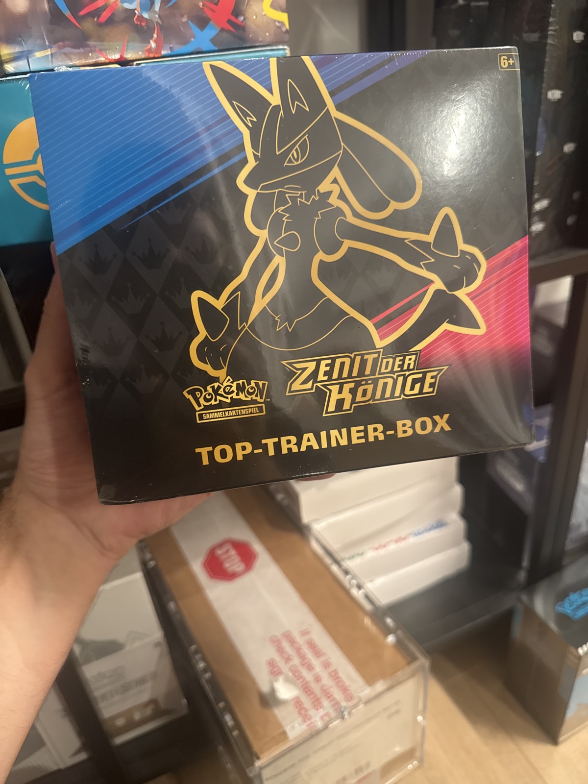 Pokemon Zenit der Könige Top-Trainer-Box (DE)
