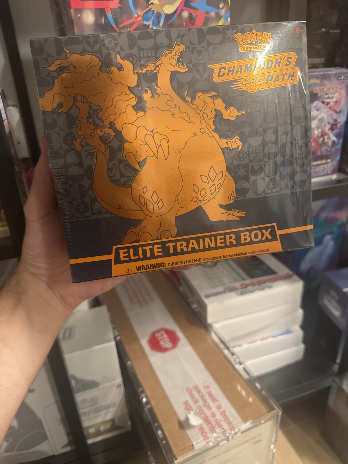 pokemon Champion’s Path Elite Trainer Box