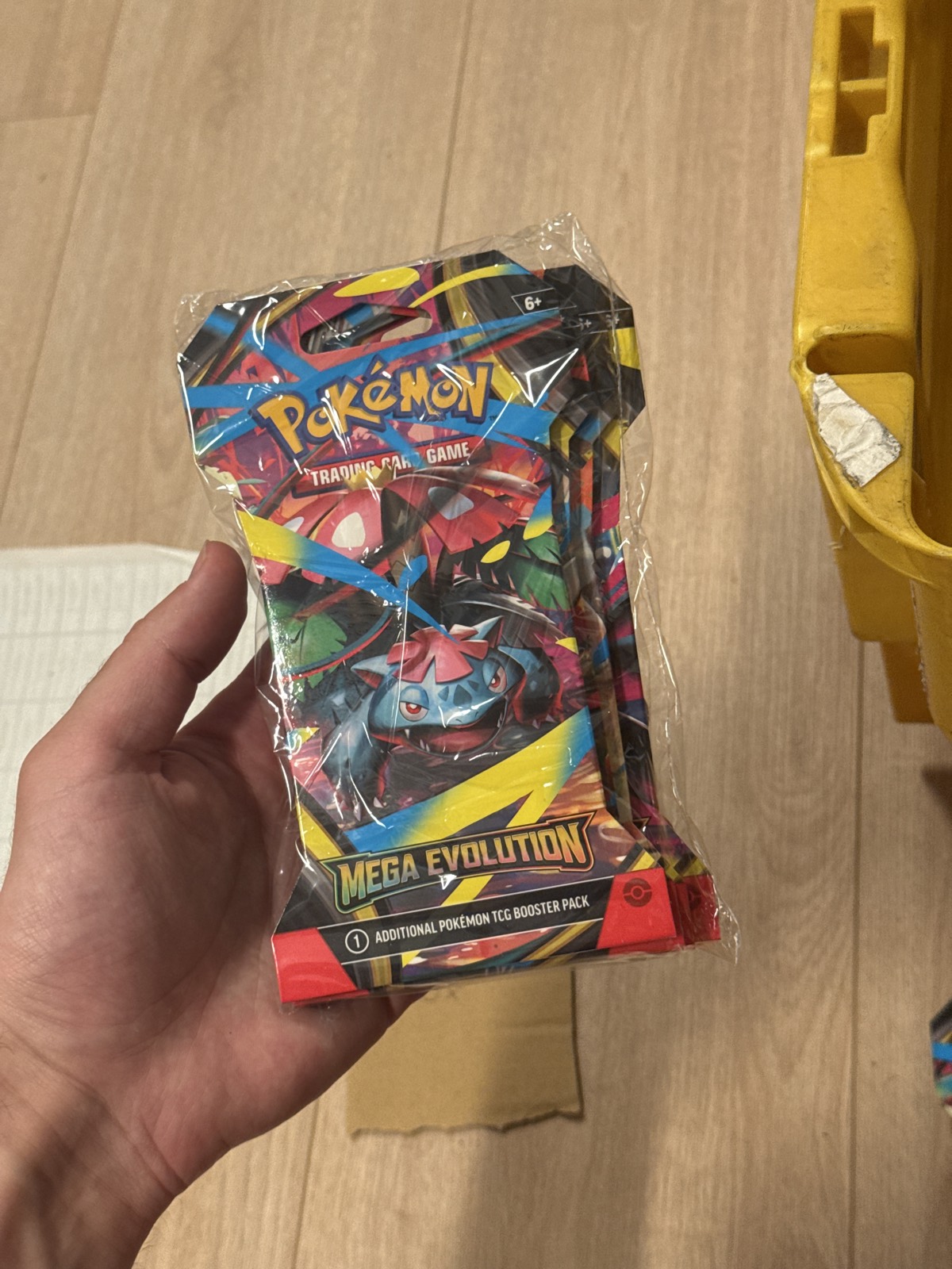Pokémon Mega Evolution Sleeved Booster – Artwork SET  (4 Sleeved Booster) (EN)