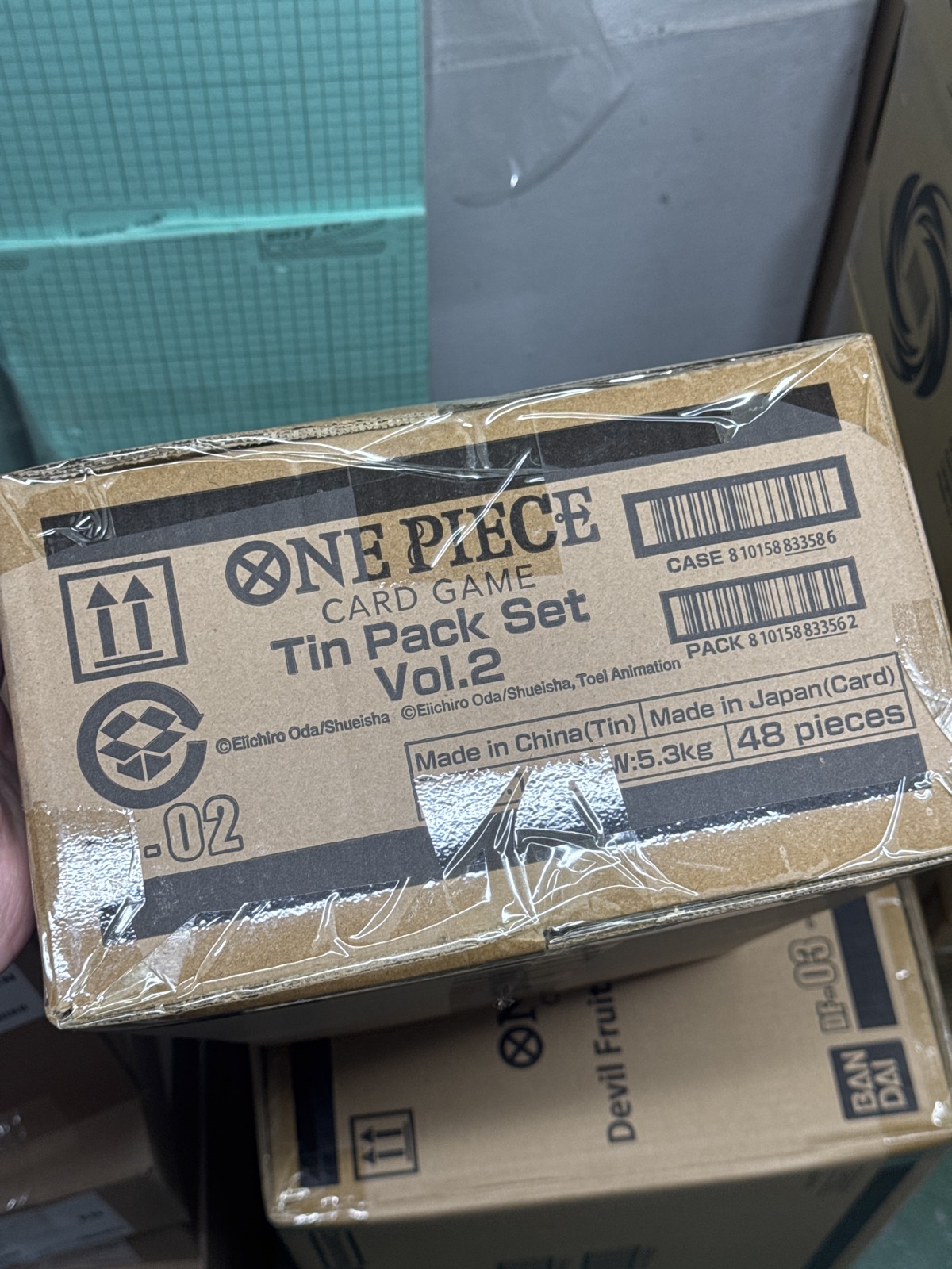 One Piece Card Game Tin Pack Set Vol. 2 (Case, 48 Stück, EN)