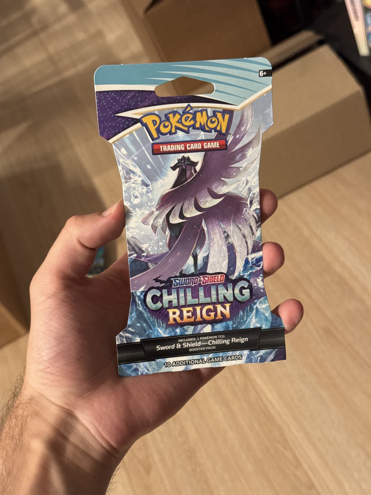 Pokémon Chilling Reign – Sleeved Booster (EN)